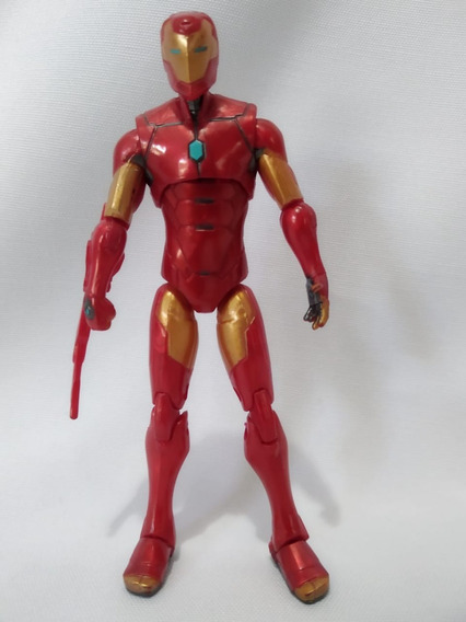 Invincible Iron Man  Tipo Marvel Universe Hasbro