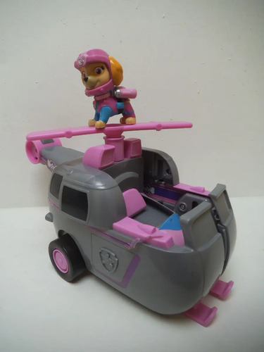 Imagen 2 de 7 de Perro Skye Con Vehiculo Transformable Paw Patrol Spin Master