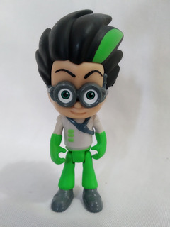 Romeo Pj Mask Heroes En Pijamas 02
