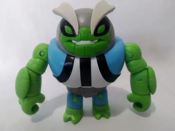 Slapback Ben 10 Playmates 